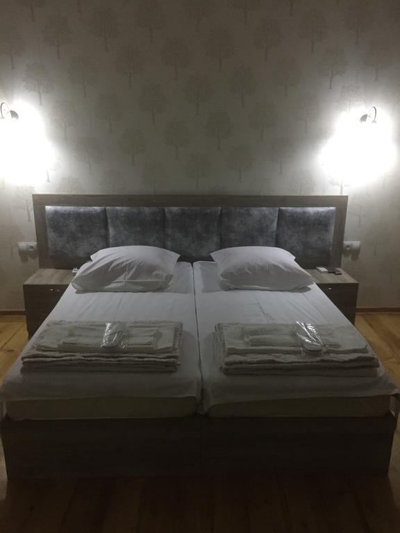 Guest House Rafael Tbilisi ภายนอก รูปภาพ