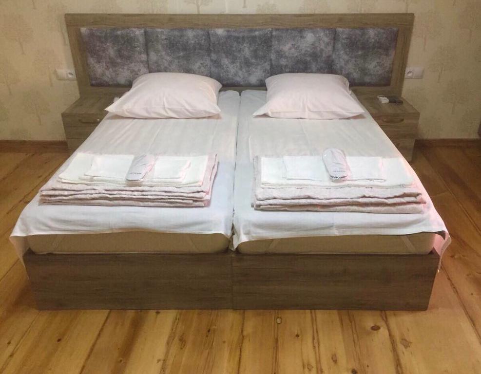 Guest House Rafael Tbilisi ภายนอก รูปภาพ