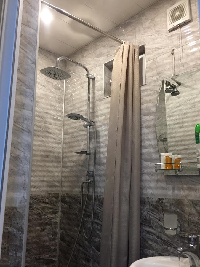 Guest House Rafael Tbilisi ภายนอก รูปภาพ