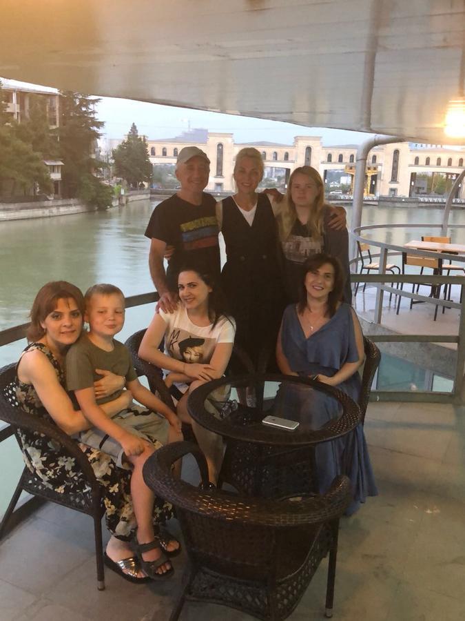 Guest House Rafael Tbilisi ภายนอก รูปภาพ