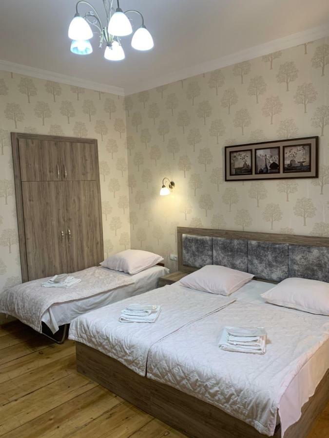 Guest House Rafael Tbilisi ภายนอก รูปภาพ